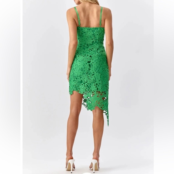 Adelyn Rae Crochet Lace Sleeveless Asymmetrical Hem Dress Small Green NWT - Picture 4 of 16
